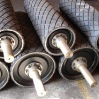 Conveyor pulleys